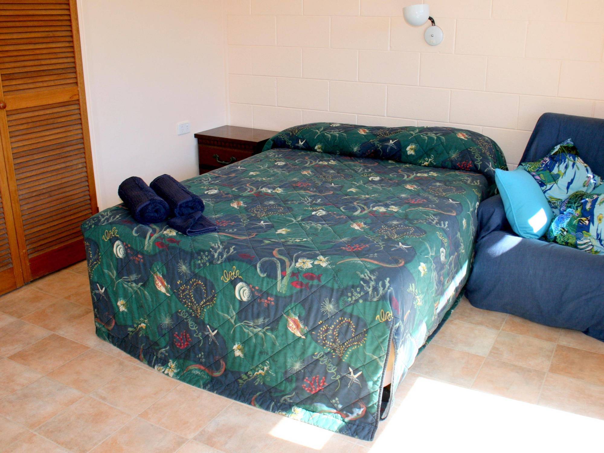 Pippies Beachhouse Backpackers Rainbow Beach Exterior photo